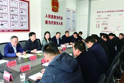 寿光蔬菜产业人大代表联络站组织代表开展进站履职活动 郑大鹏 摄